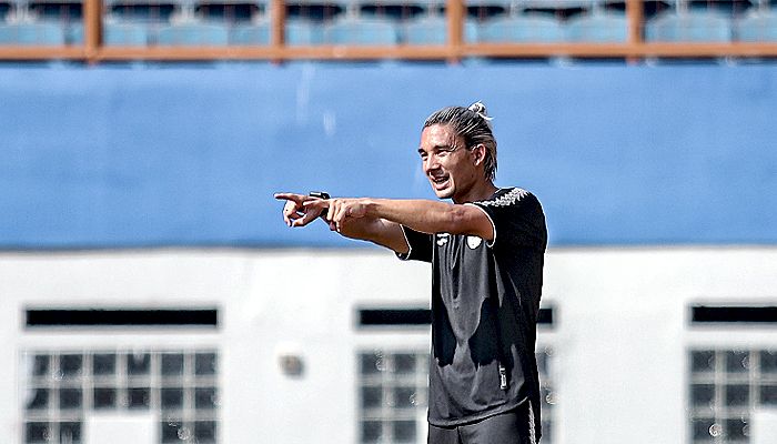 Ini yang akan Dilakukan Kim Jeffrey jika Bobol Gawang Persib